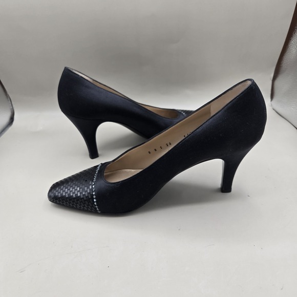 St. John Made In Italy Red Satin Pointed Toe Heels 8 B Woven Cap Toe Pumps - Picture 6 of 9